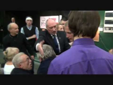 Czeladz24.com - Macierewicz w Czeladzi - awantura